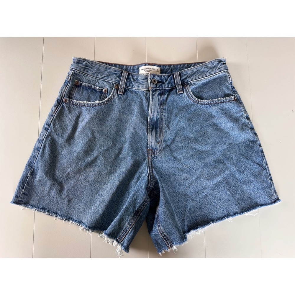 Abercrombie & Fitch Curve Love High Rise Loose Short Blue Denim Raw Hem 30